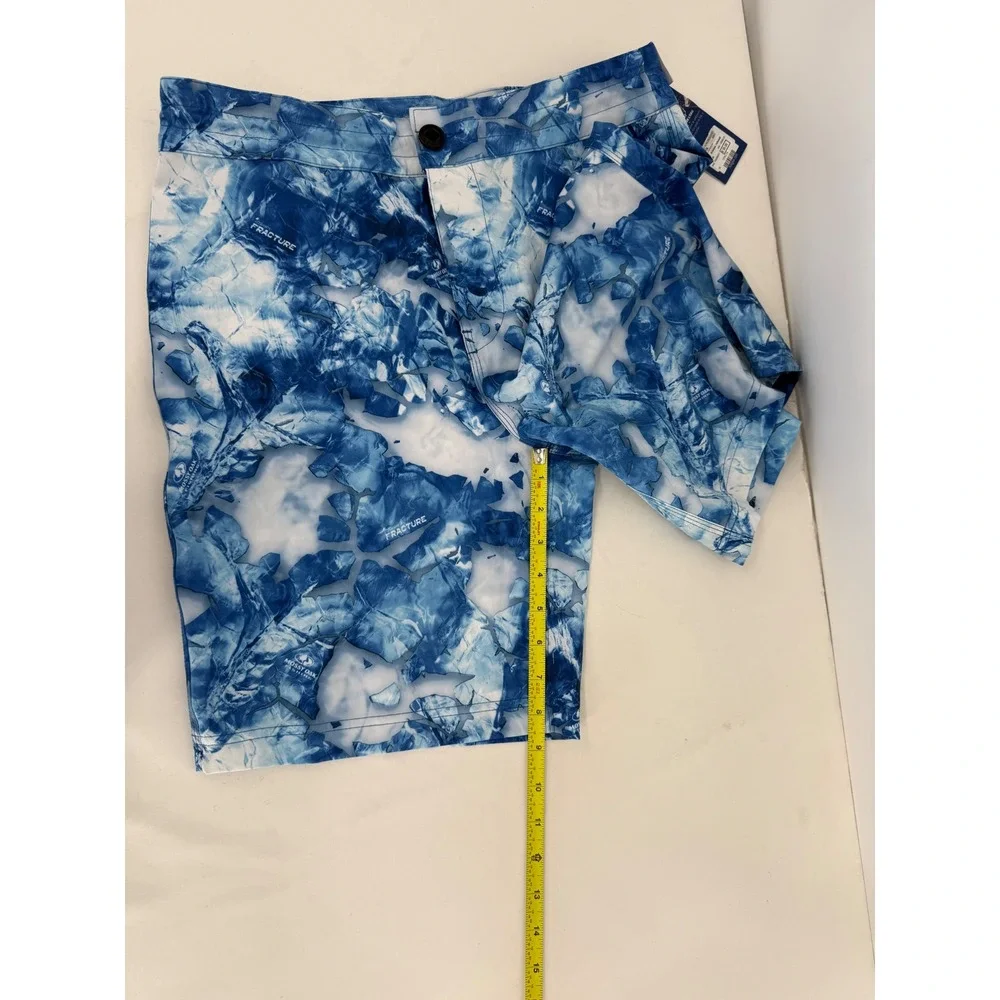 Huk Pursuit Mossy‎ Oak Fracture Boardshorts Mens Blue Fishing Shorts Sz 30